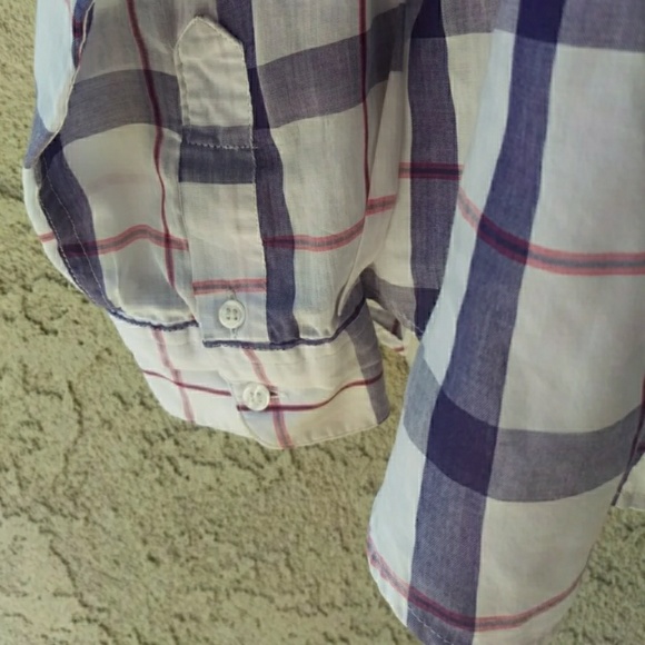 Exclusively Lord &Taylor collared button up and bu - Picture 6 of 8